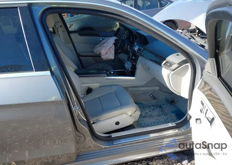 2015 Mercedes-Benz E 350 z USA, uszkodzony, nr VIN WDDHF5KB0FB091142